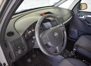 Opel Meriva MPV 1,7 l 74 kw
