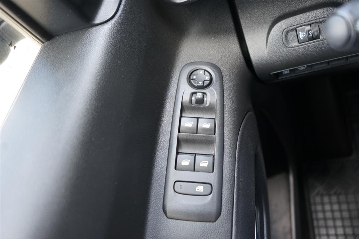 Citroën Berlingo MPV 1,5 l 96 kw