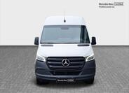 Mercedes-Benz Sprinter 8
