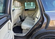 Volkswagen Touareg SUV / Terénní 4,1 l 250 kw