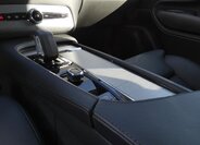 Volvo XC90 SUV / Terénní 2,0 l 173 kw