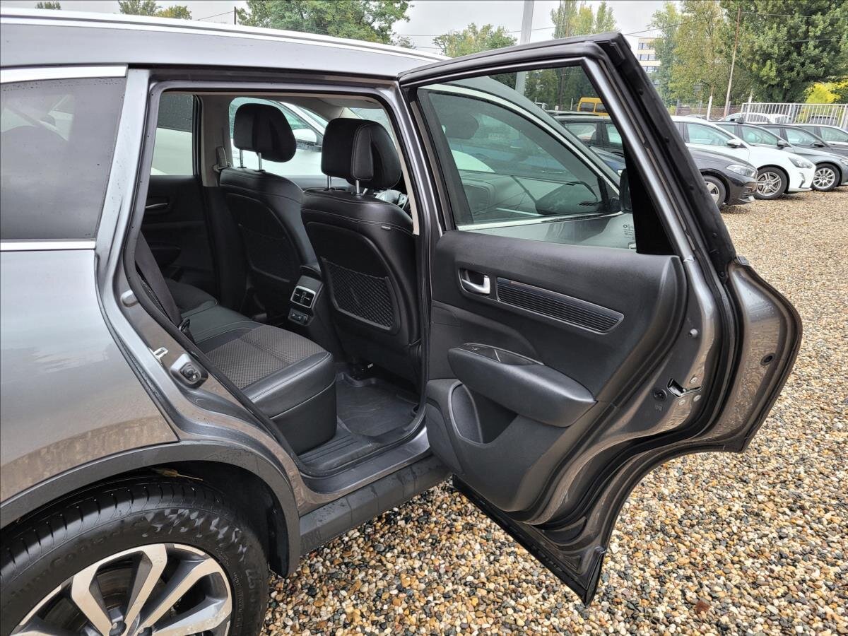 Renault Koleos SUV / Terénní 2,0 l 135 kw