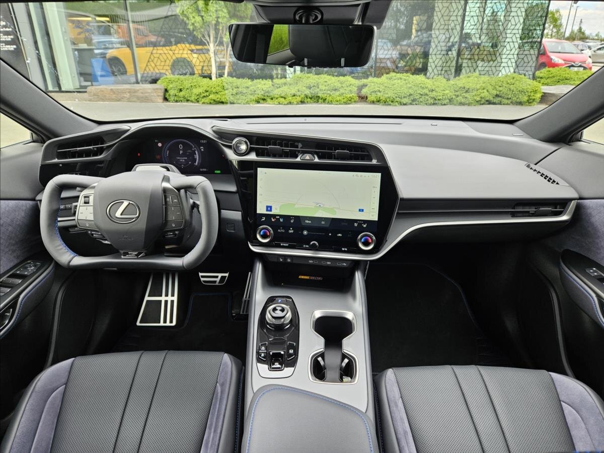 Lexus RZ 450e Kombi 0,0 301 kw