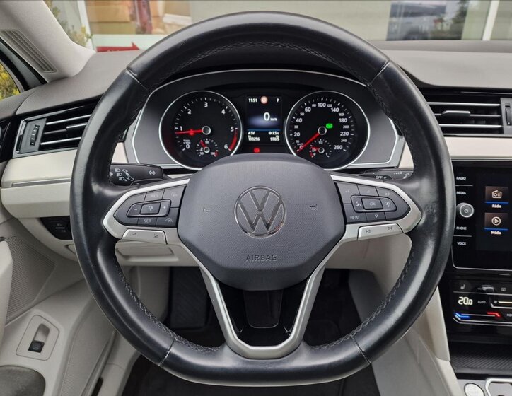 Volkswagen Passat Kombi 2,0 l 110 kw