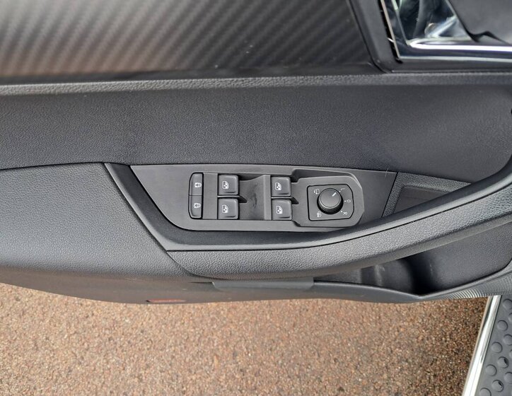 Škoda Karoq SUV / Terénní 2,0 l 110 kw