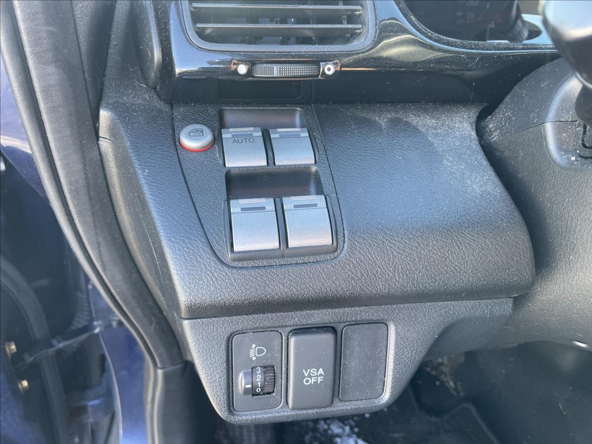 Honda FR-V Kombi 2,0 l 110 kw