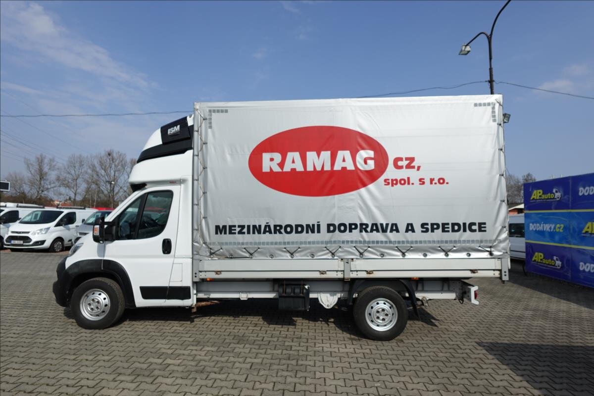 Opel Movano Ostatní 2,2 l 121 kw