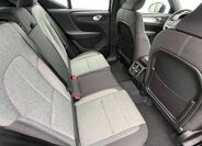 Volvo XC40 16