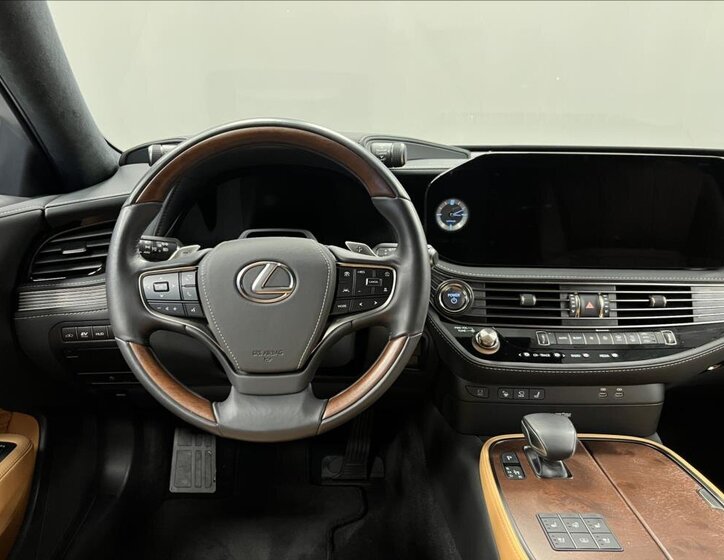 Lexus LS 500h 5