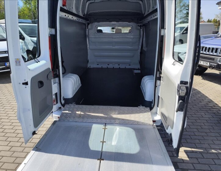 Nissan Primastar Ostatní 2,0 l 84 kw