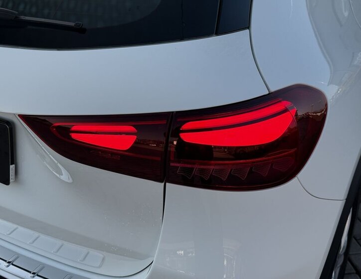 Mercedes-Benz GLA SUV / Terénní 2,0 l 140 kw