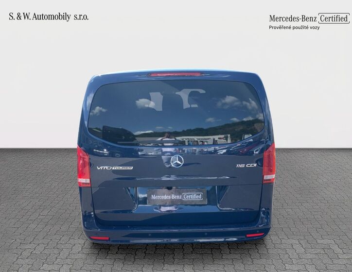 Mercedes-Benz Vito 9