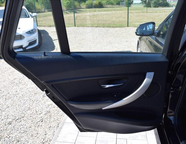 BMW Řada 3 26