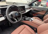 BMW i5 10