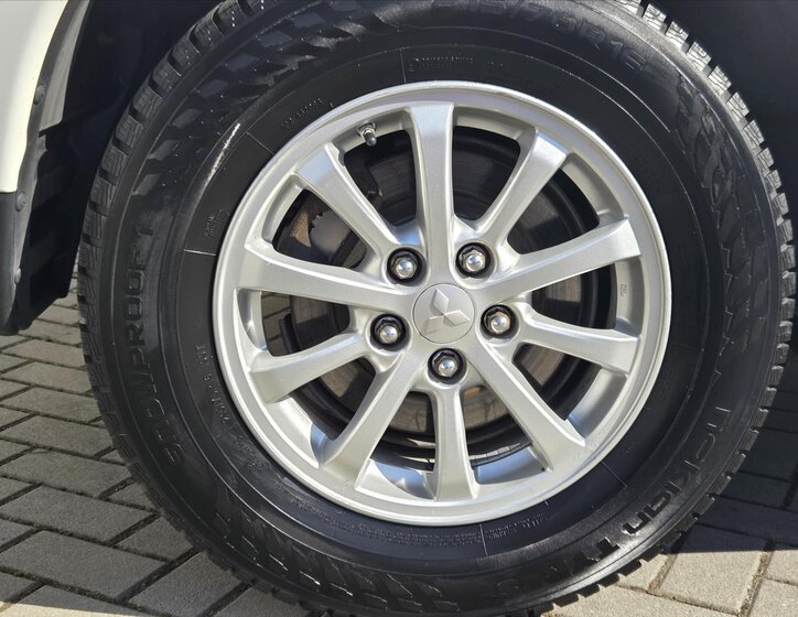 Mitsubishi ASX SUV / Terénní 1,6 l 84 kw