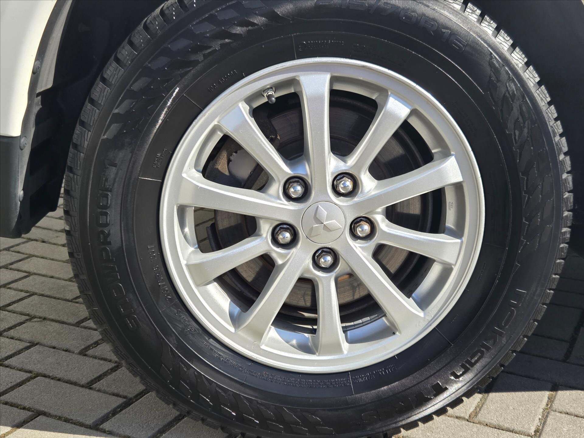 Mitsubishi ASX SUV / Terénní 1,6 l 84 kw