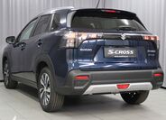 Suzuki S-Cross 6