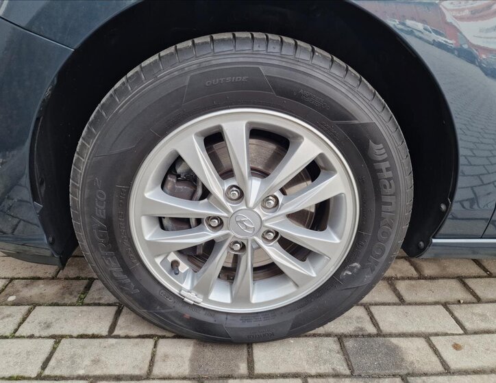 Hyundai i30 Kombi 1,6 l 85 kw