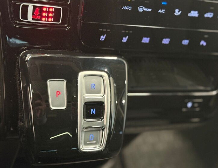 Hyundai Staria MPV 2,2 l 130 kw