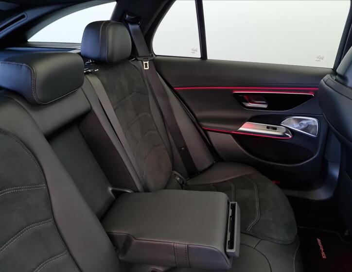 Mercedes-Benz Třídy E 20