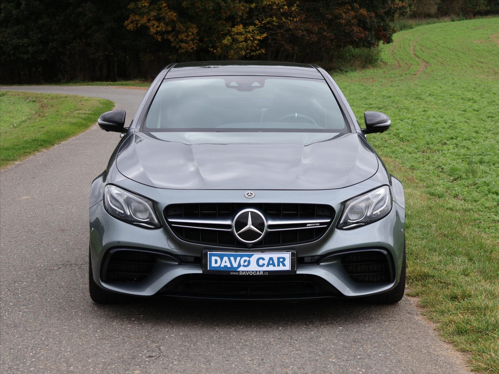 Mercedes-Benz Třídy E Sedan 4,0 l 450 kw