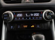 Toyota RAV4 SUV / Terénní 2,5 l 131 kw