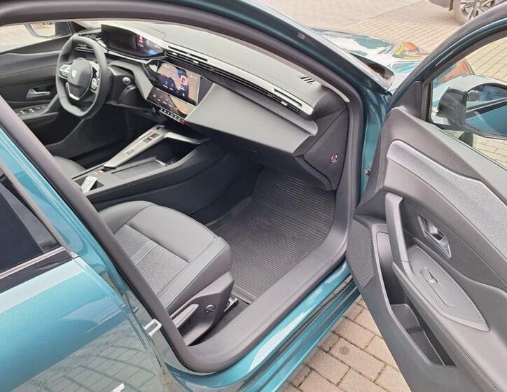 Peugeot 308 Kombi 1,5 l 96 kw