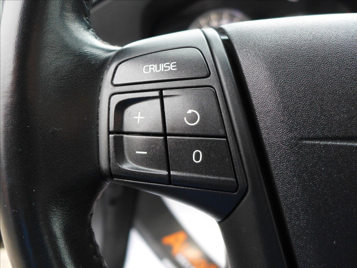 Volvo XC70 Kombi 2,4 l 120 kw