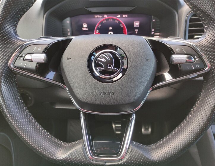 Škoda Karoq SUV / Terénní 1,5 l 110 kw