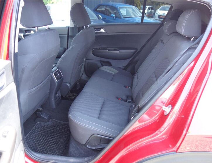 KIA Sportage SUV 1,6 l 97 kw