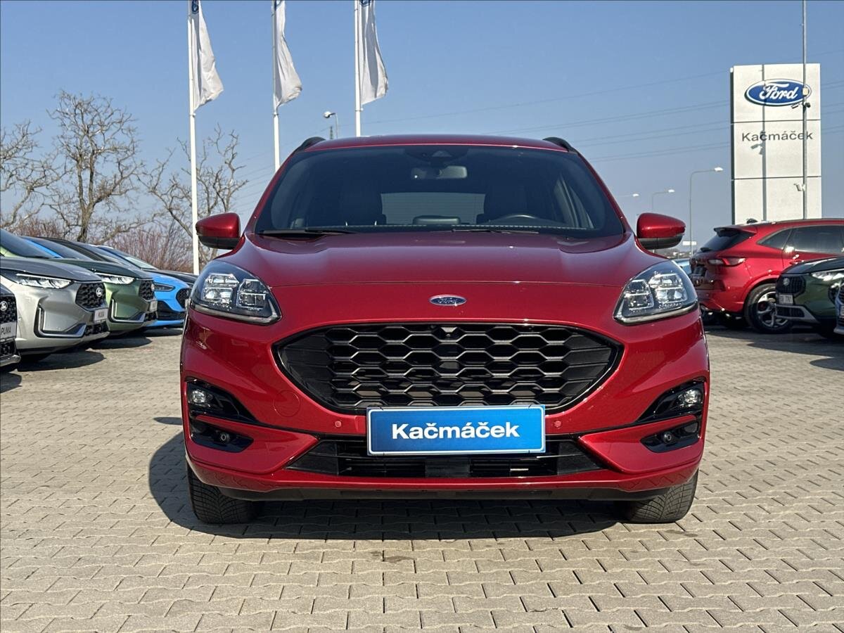 Ford Kuga SUV / Terénní 1,5 l 110 kw