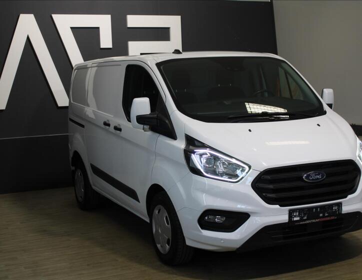 Ford Transit Custom 4