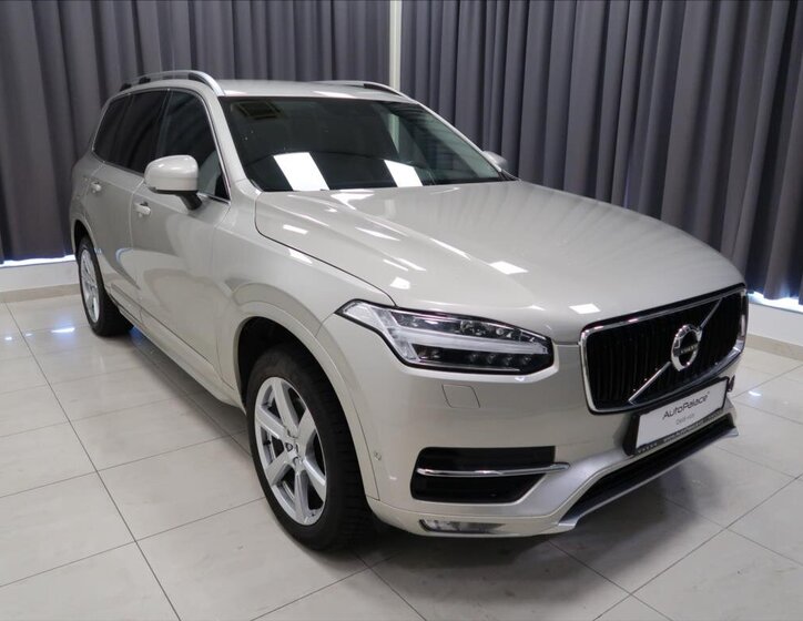 Volvo XC90 3