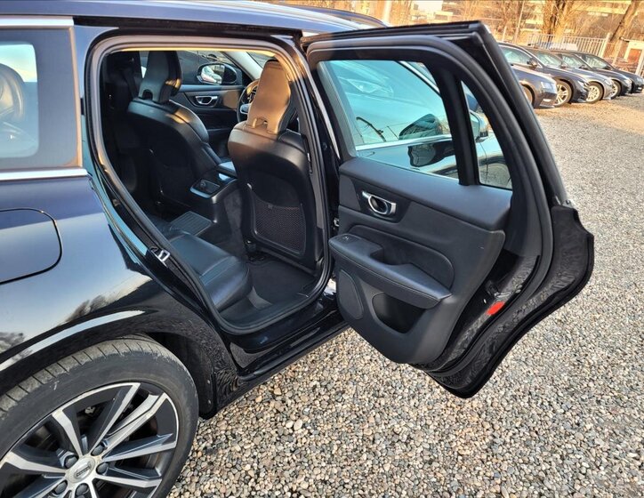 Volvo V60 Kombi 2,0 l 251 kw