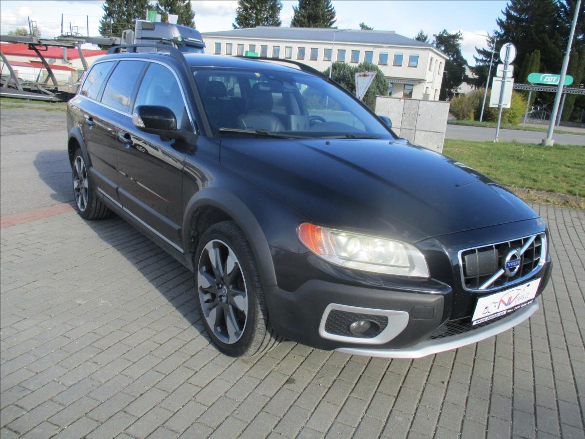 Volvo XC70