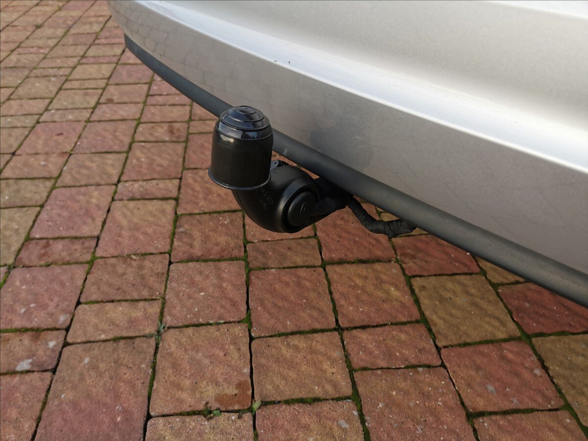 Volkswagen Sharan MPV 2,0 l 110 kw