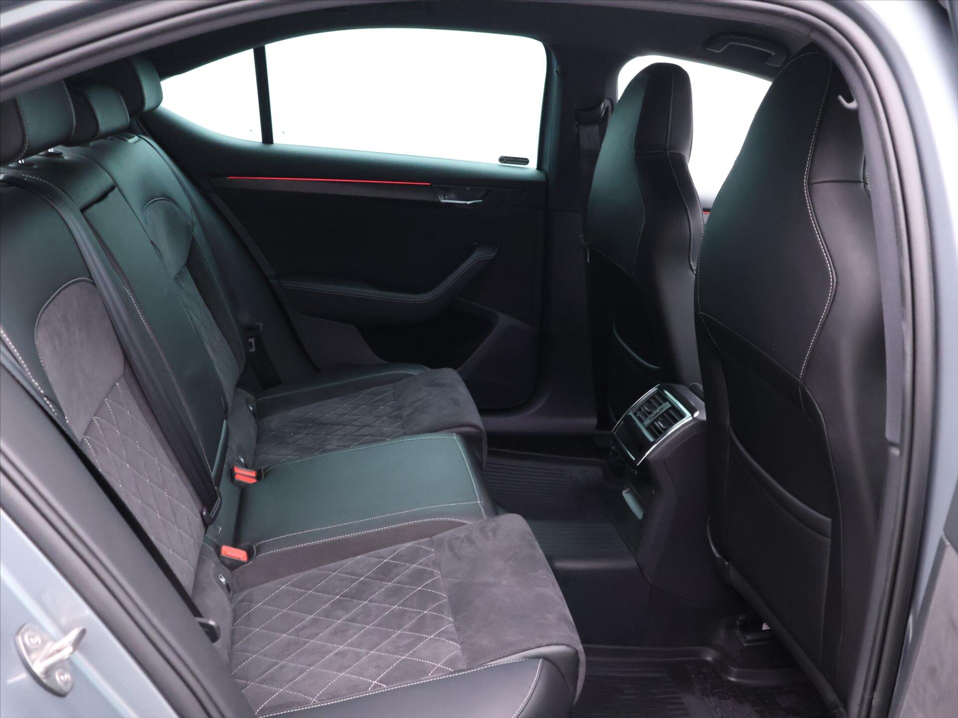 Škoda Superb Liftback 2,0 l 147 kw