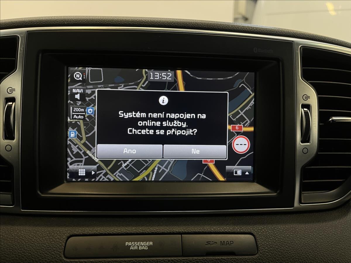 KIA Sportage SUV / Terénní 2,0 l 100 kw