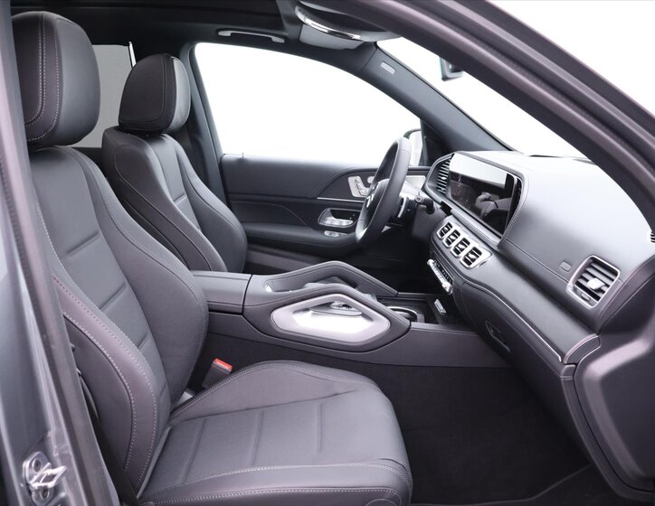Mercedes-Benz GLE SUV / Terénní 3,0 l 270 kw
