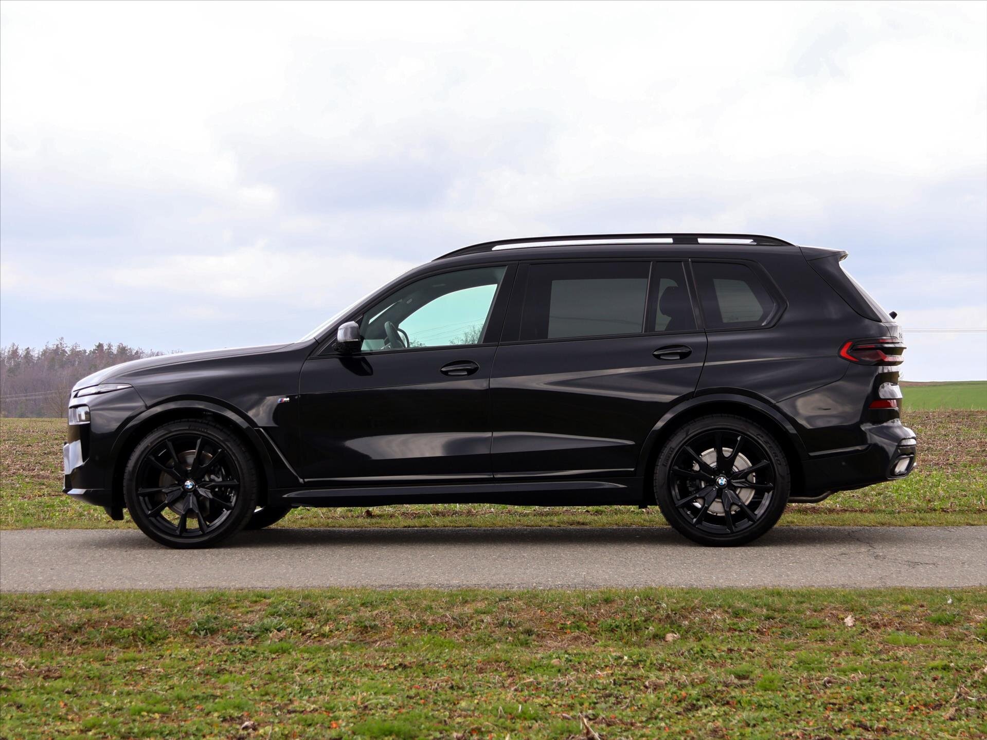 BMW X7 SUV / Terénní 3,0 l 259 kw