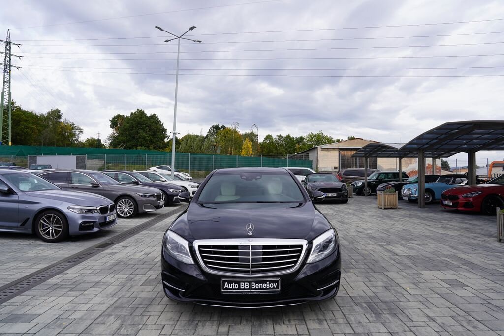 Mercedes-Benz Třídy S Sedan / Limuzína 3,0 l 190 kw