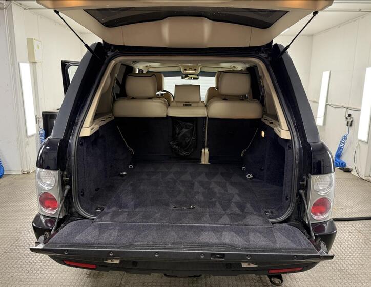 Land Rover Range Rover 32