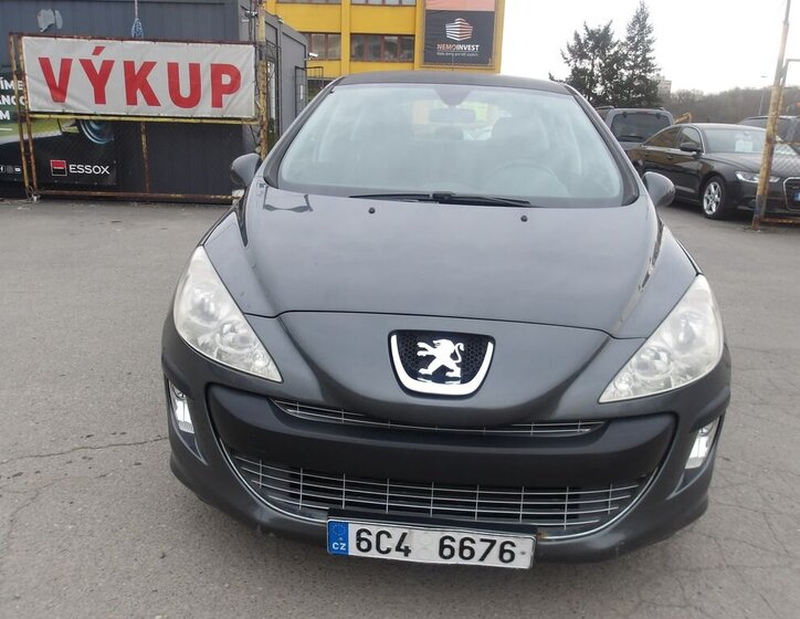 Peugeot 308 Hatchback 1,4 l 70 kw
