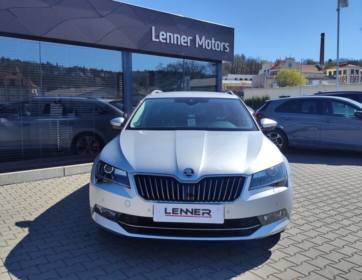 Škoda Superb Kombi 2,0 l 140 kw