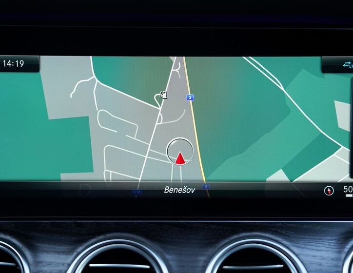 Mercedes-Benz Třídy E Sedan 2,0 l 143 kw