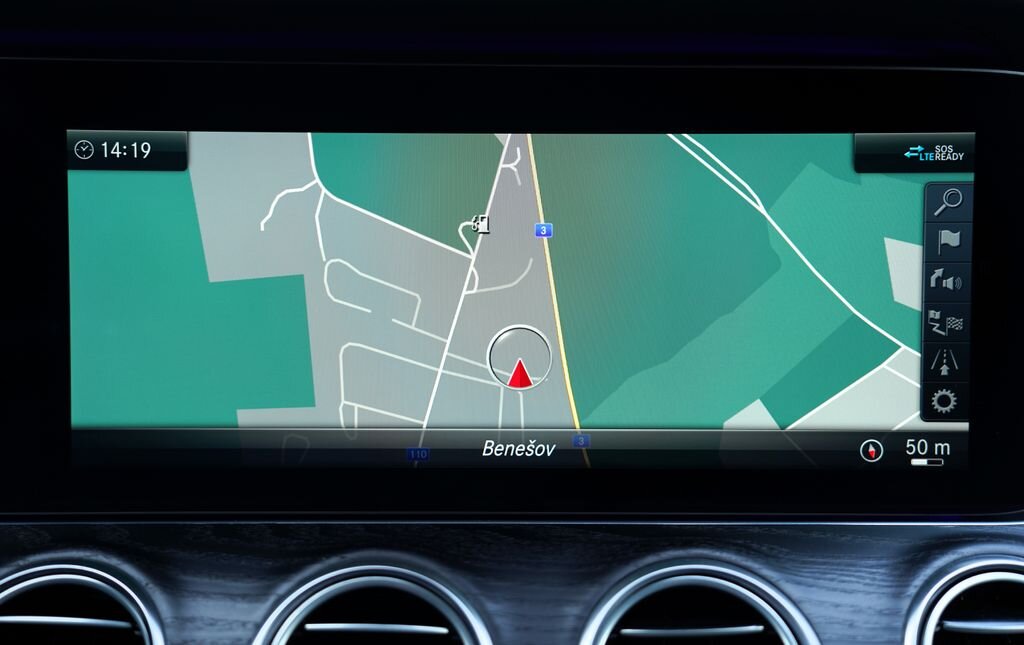 Mercedes-Benz Třídy E Sedan 2,0 l 143 kw