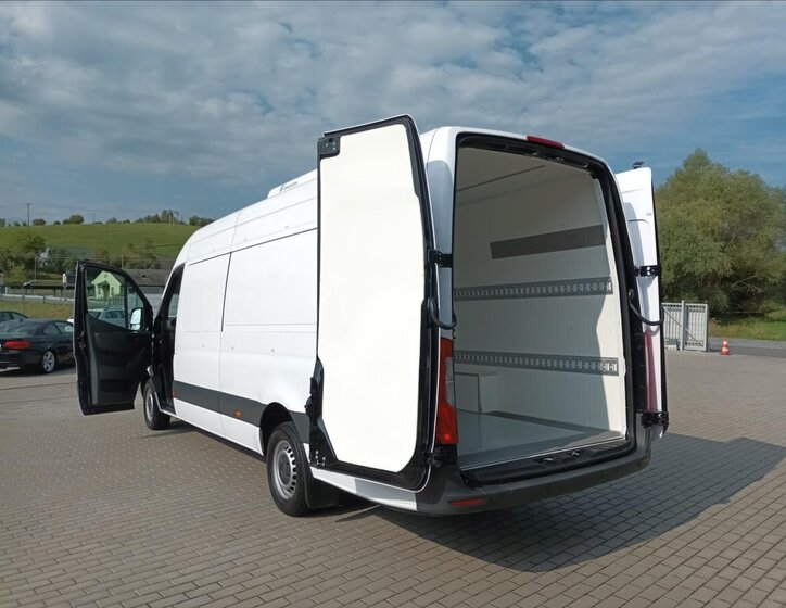 Mercedes-Benz Sprinter Ostatní 3,0 l 140 kw
