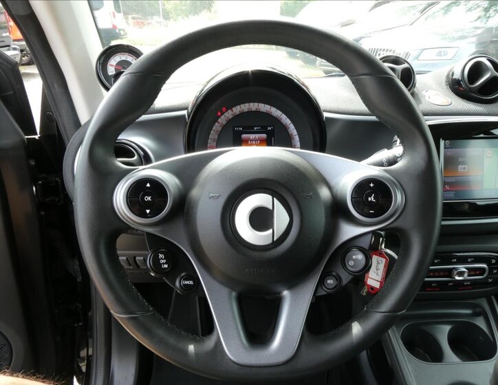 Smart Fortwo Hatchback 898,0 66 kw