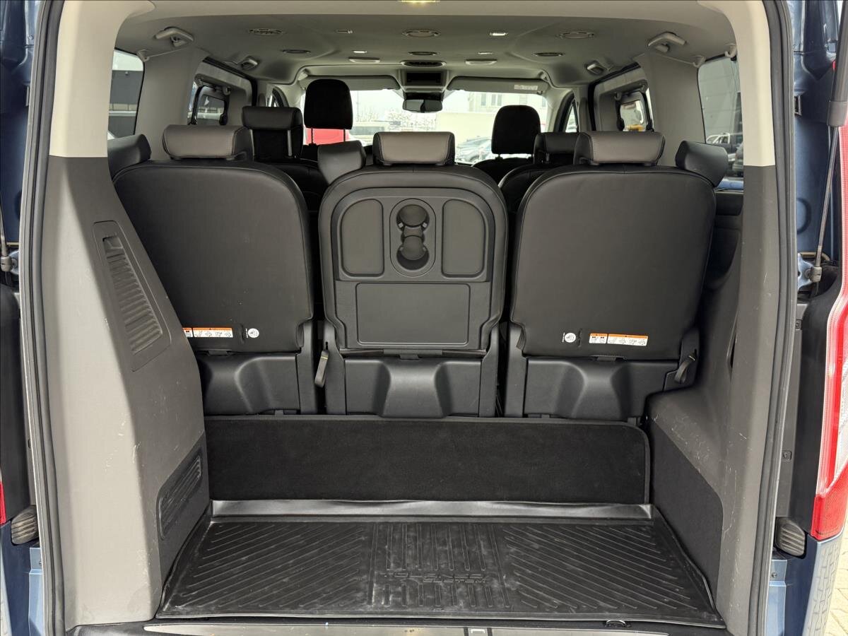 Ford Tourneo Custom MPV 2,0 l 136 kw