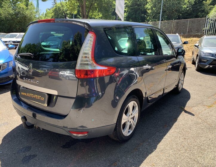 Renault Scénic Kombi 1,9 l 96 kw